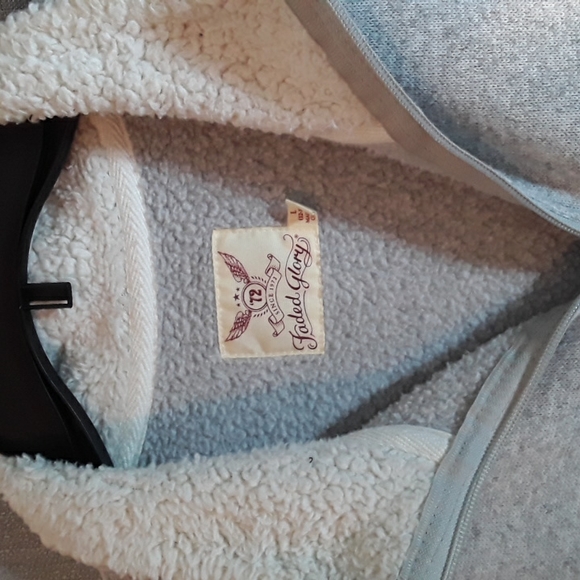 C31 Faded Glory - Picture 2 of 3